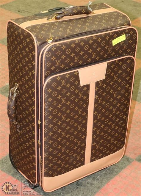 suitcase louis vuitton replicas|louis vuitton bag copy.